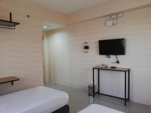 Eon Centennial Express Hotel