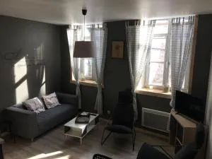 Appartement impeccable en centre ville - Hargnies