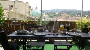 Pansion L'Auberge Espagnole - Bed & Breakfast Apt Prantsusmaa