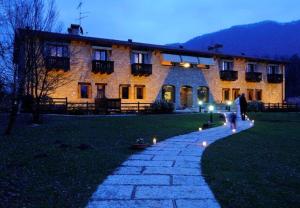 3 star hotell Ai Cadelach Hotel Giulia Revine Lago Itaalia