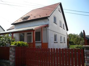 Chata Holiday home in Agard/Velence-See 35236 Ag&aacute;rd Maďarsko