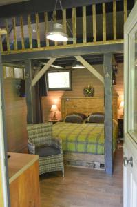 LES GITES INSOLITES DE LA CASCADE