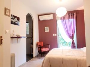 Maisons de vacances Maison avec jardin au calme : photos des chambres