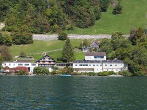 Hostel Rotschuo Jugend- und Familienferien