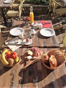 Auberges L'Auberge De Montpezat : photos des chambres