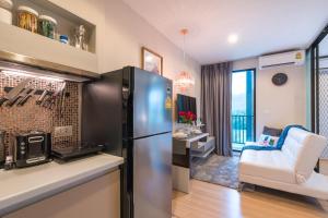 Bangtao,Layan beach apartment