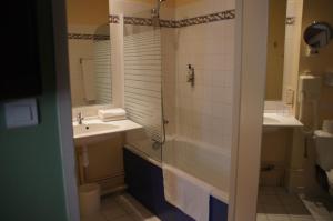 Hotels Hotel du Moulin aux Draps : photos des chambres