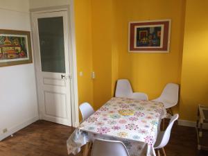Appartements Plage et centre : photos des chambres