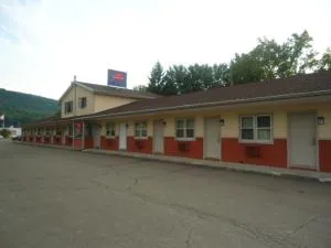 Relax Inn - Towanda