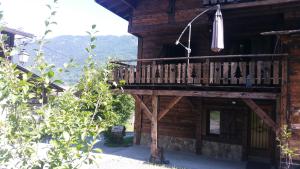 Chambres dHôtes Chalet de la Source