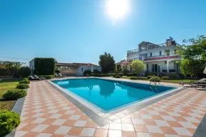 Royal Classico Villa - 科林比亚