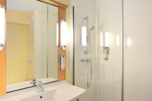 Hotels ibis Lille Centre Gares : photos des chambres