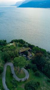 Six-Bedroom Villa with Private Pool  room in Villa Meraviglia