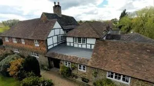 罗登华尔酒店 - Rudgwick