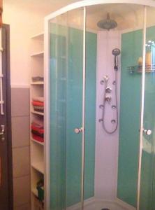 Appartements APPARTEMENT TOUT CONFORT AVEC PARKING FERME : photos des chambres