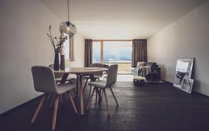 Two-Bedroom Apartment room in Parsenn Resort