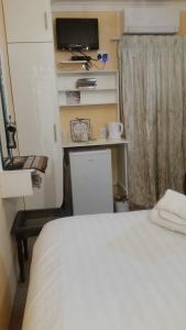 LekkeRus Guest House