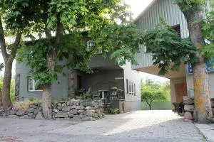 Kraavi Guest Hostel - Oitme