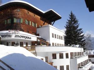 anton st vip ski austria arlberg am hotel holidays offers map winter resort flying start february should why head chalets