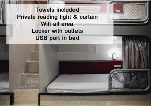 Tales Khaosan (Cafe & Hostel)