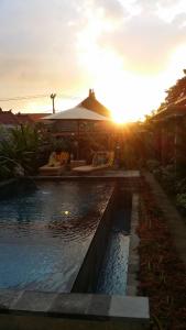 Reynold Artha Guest House