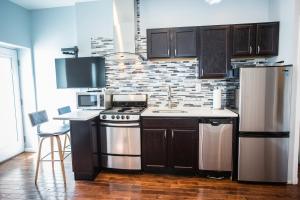 Lawrenceville Suites