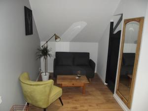 B&B / Chambres d'hotes Il etait une fois Broceliande : Chambre Double avec Salle de Bains Privative