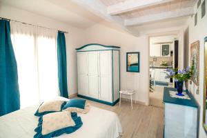 Sant'Anna Charming Apartments img10