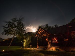 The Little Mountain Cabin