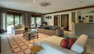 Haute Haus - Guest House