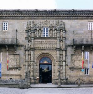 Praza do Obradoiro 1, 15705 Santiago de Compostela, A Coruña, Spain.