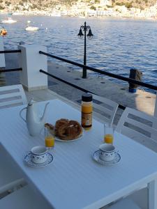 Sea front Villas Danezis