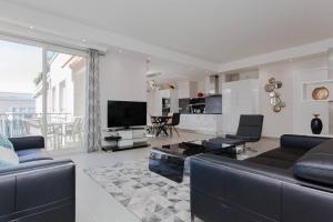 Marriott- Croisette: Superb 3 bedrooms 3 baths