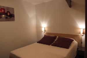 Hotels AUBERGE du BORD des EAUX - Demi-pension assuree sur reservation : photos des chambres