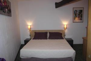 Hotels AUBERGE du BORD des EAUX - Demi-pension assuree sur reservation : photos des chambres