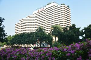 Guangdong hotel, 
Guangzhou, China.
The photo picture quality can be
variable. We apologize if the
quality is of an unacceptable
level.