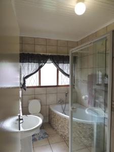 Fishermans Flat and House