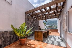 Superior C: private pool & concierge