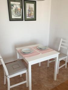 Studio apartman Lara ***