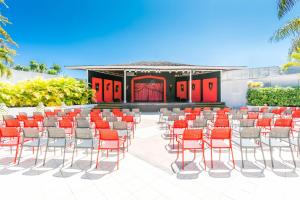 Grand Decameron Montego Beach, A Trademark All-Inclusive Resort