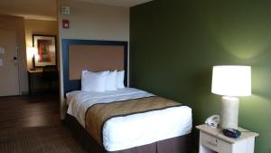 Deluxe Double Studio - Disabilty Access/Non-Smoking room in Extended Stay America Suites - Houston - Med Ctr - NRG Park - Braeswood Blvd