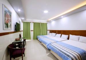 Khách Sạn Quốc Cường-Dì Tám