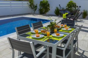 Protaras Villa Araella