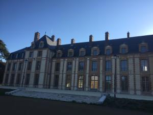 Appartements Exceptionnel Chateau pres de Paris : photos des chambres