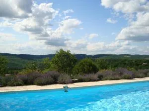 Le Mas des Cyprès - Constans