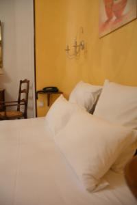 Hotels Logis Le Clos Deauville Saint Gatien : photos des chambres