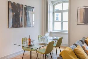 Downtown Lisbon Apartment by LovelyStay