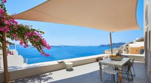 Amaya Harmony Villa with Caldera View