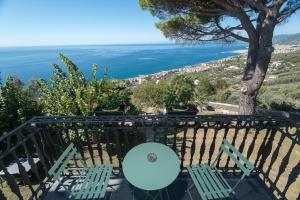 Pension Olivenere Lavagna Italien