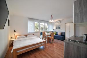 Vla Vla Apartments with parking 